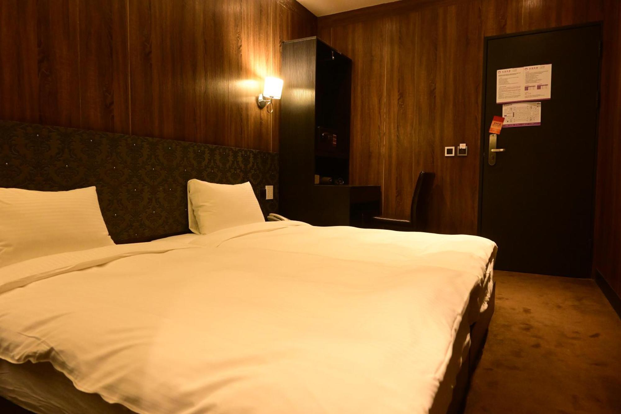 Meworld Hotel - Taipei Main Station Zewnętrze zdjęcie